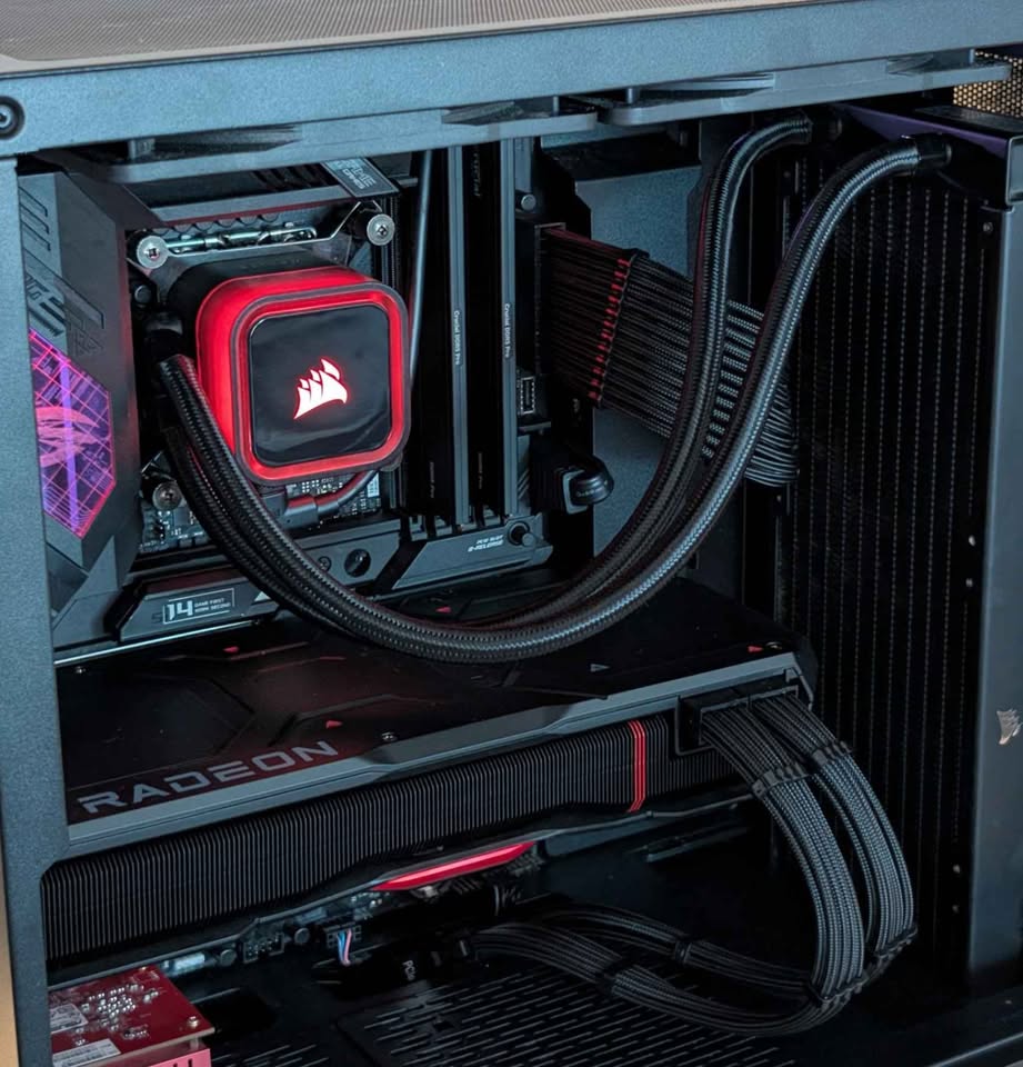 i9-13900 + RX 7900 XTX Workstation